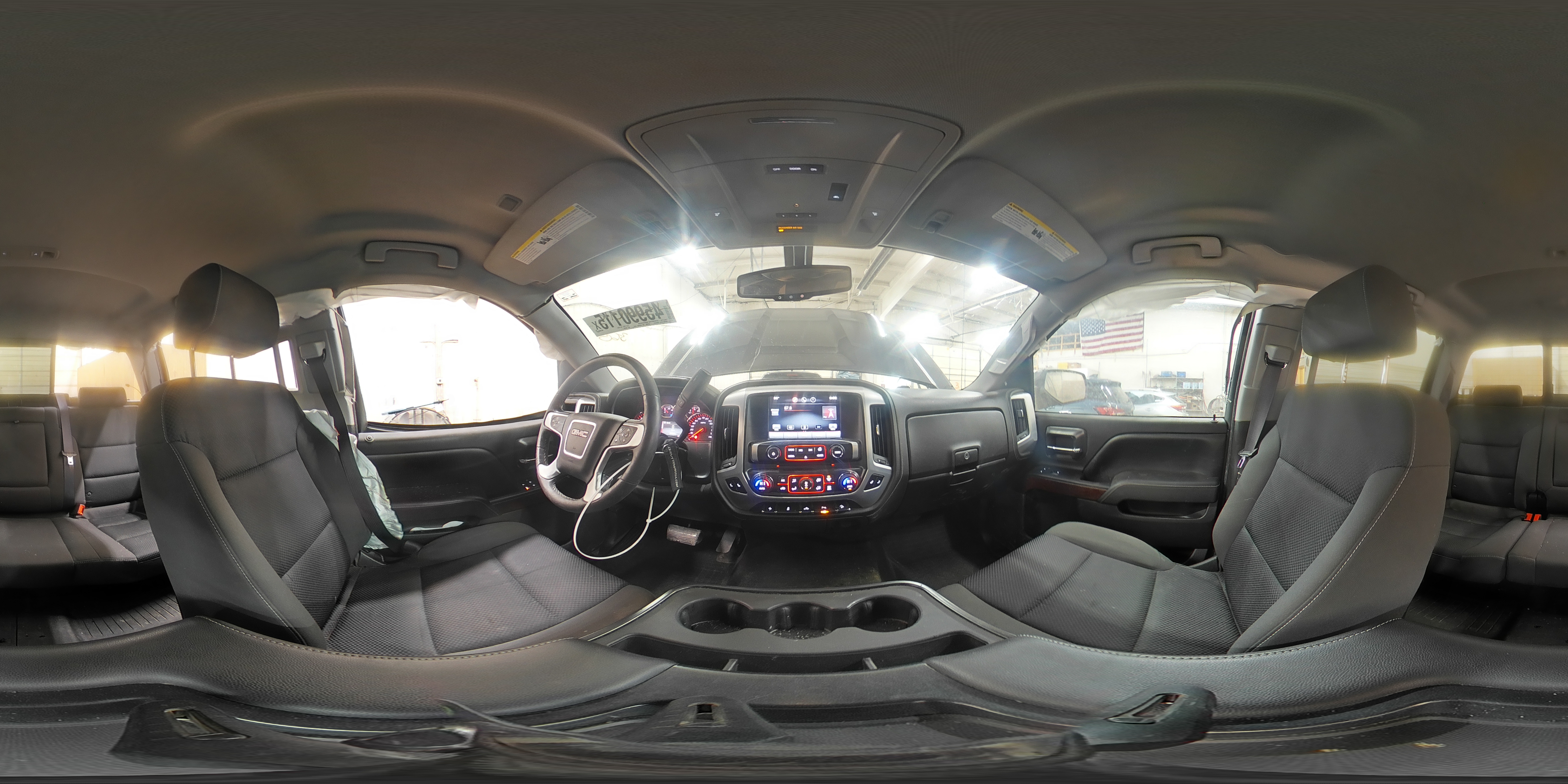 2015 GMC Sierra - Image 13