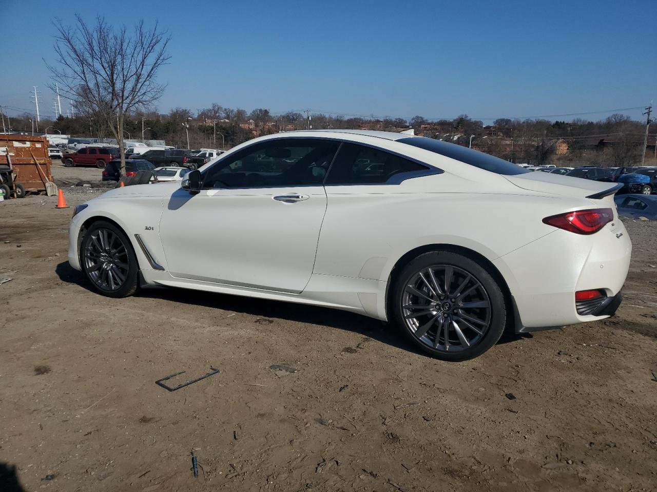 2017 Infiniti Q60 - Image 2