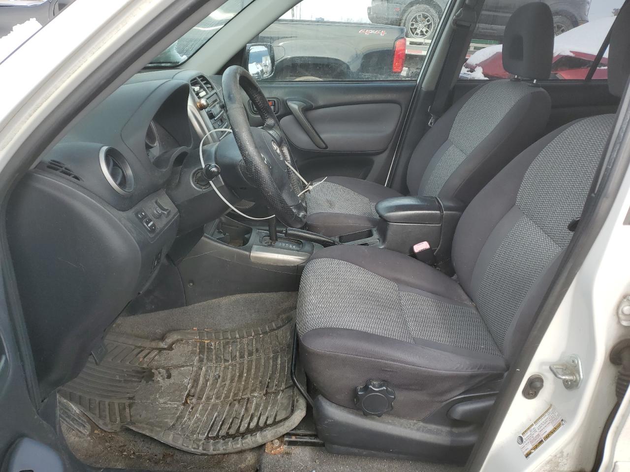 2005 Toyota RAV 4 - Image 7