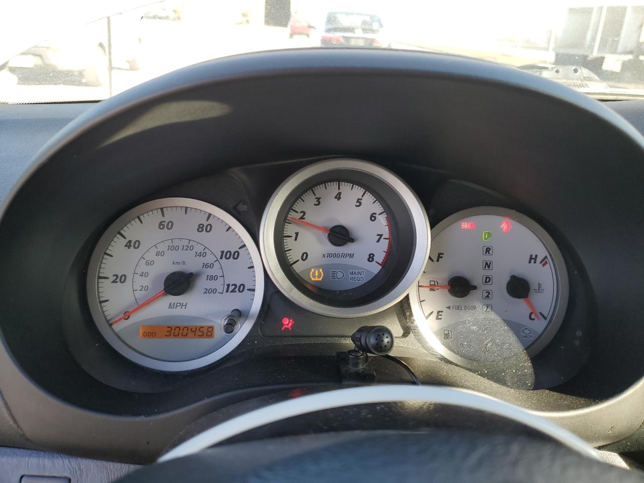 2004 Toyota RAV 4 - Image 9