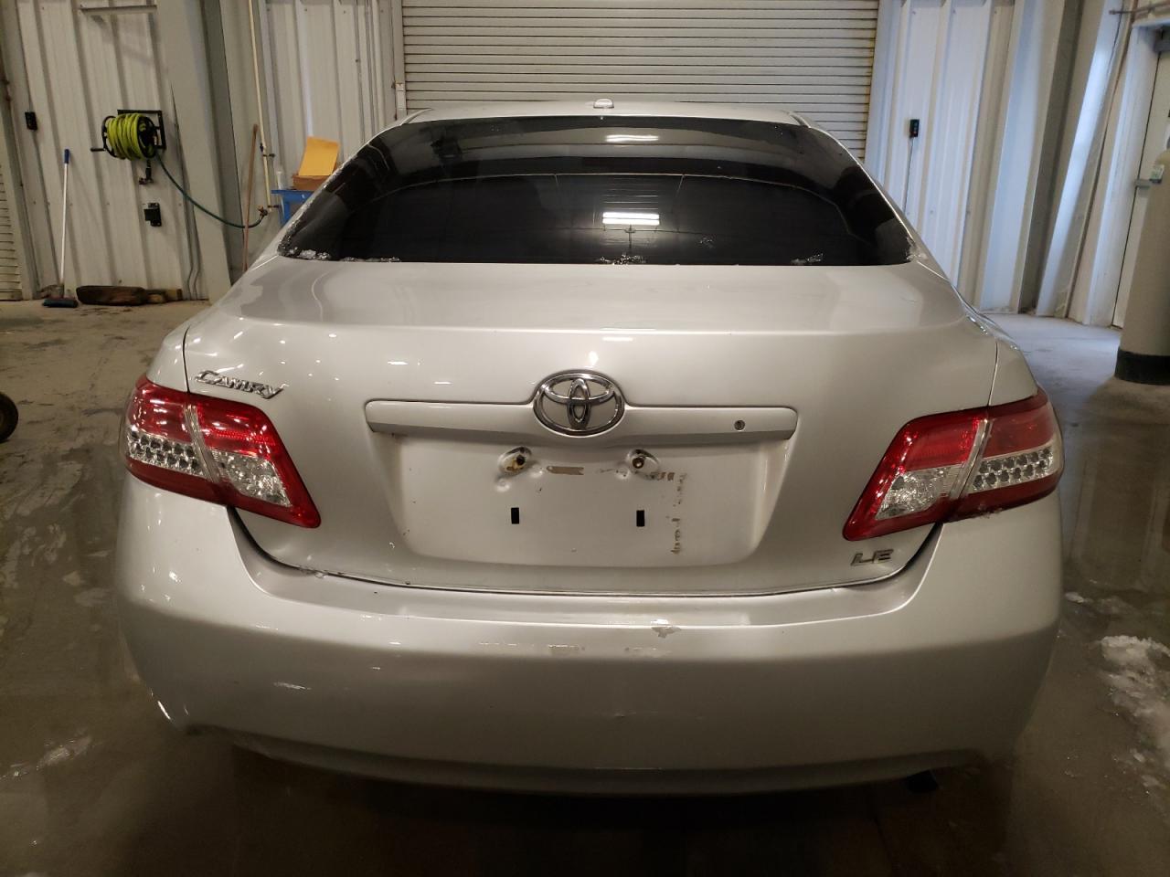 2011 Toyota Camry - Image 6