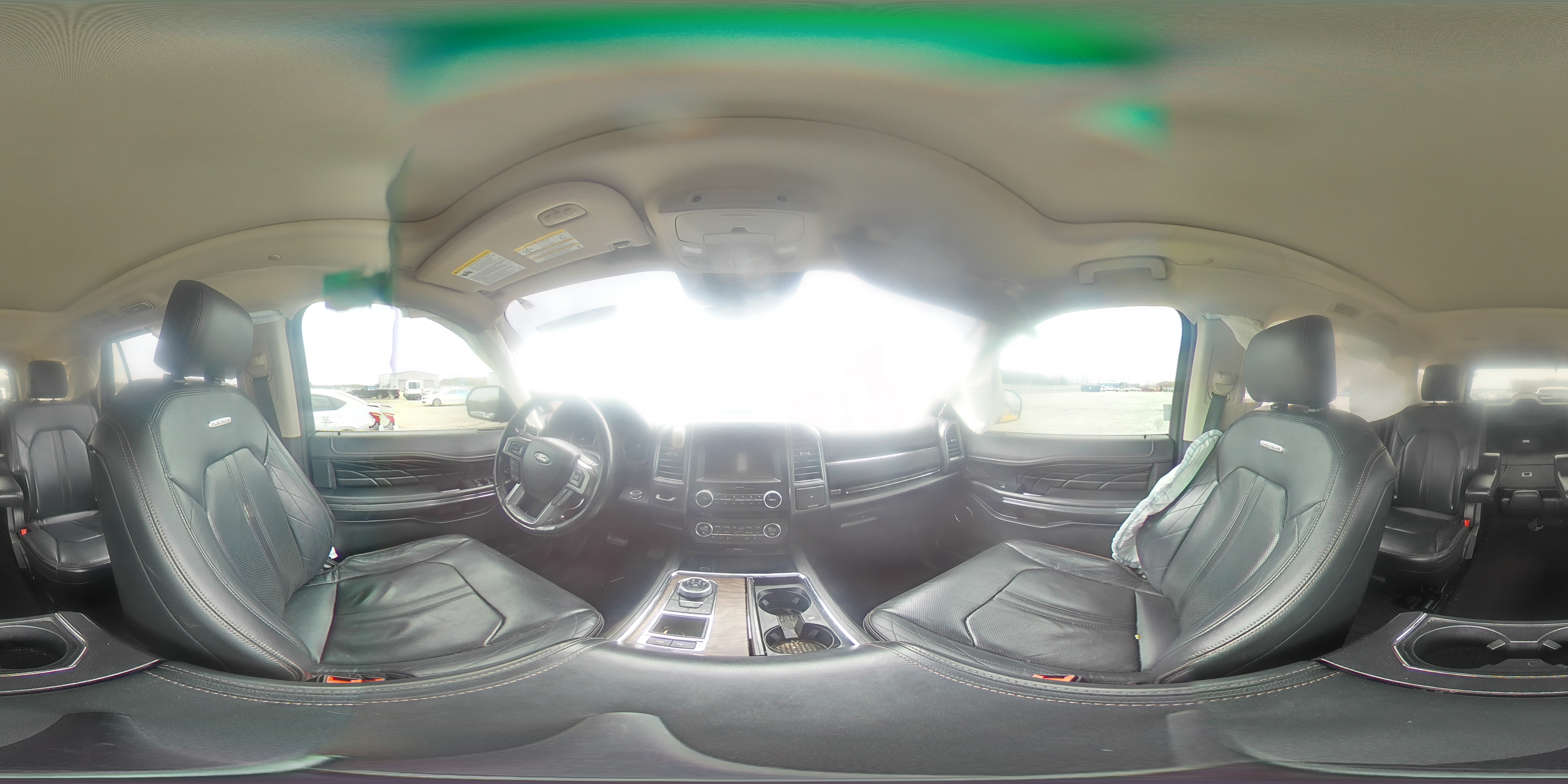 2018 Ford Expedition - Image 13