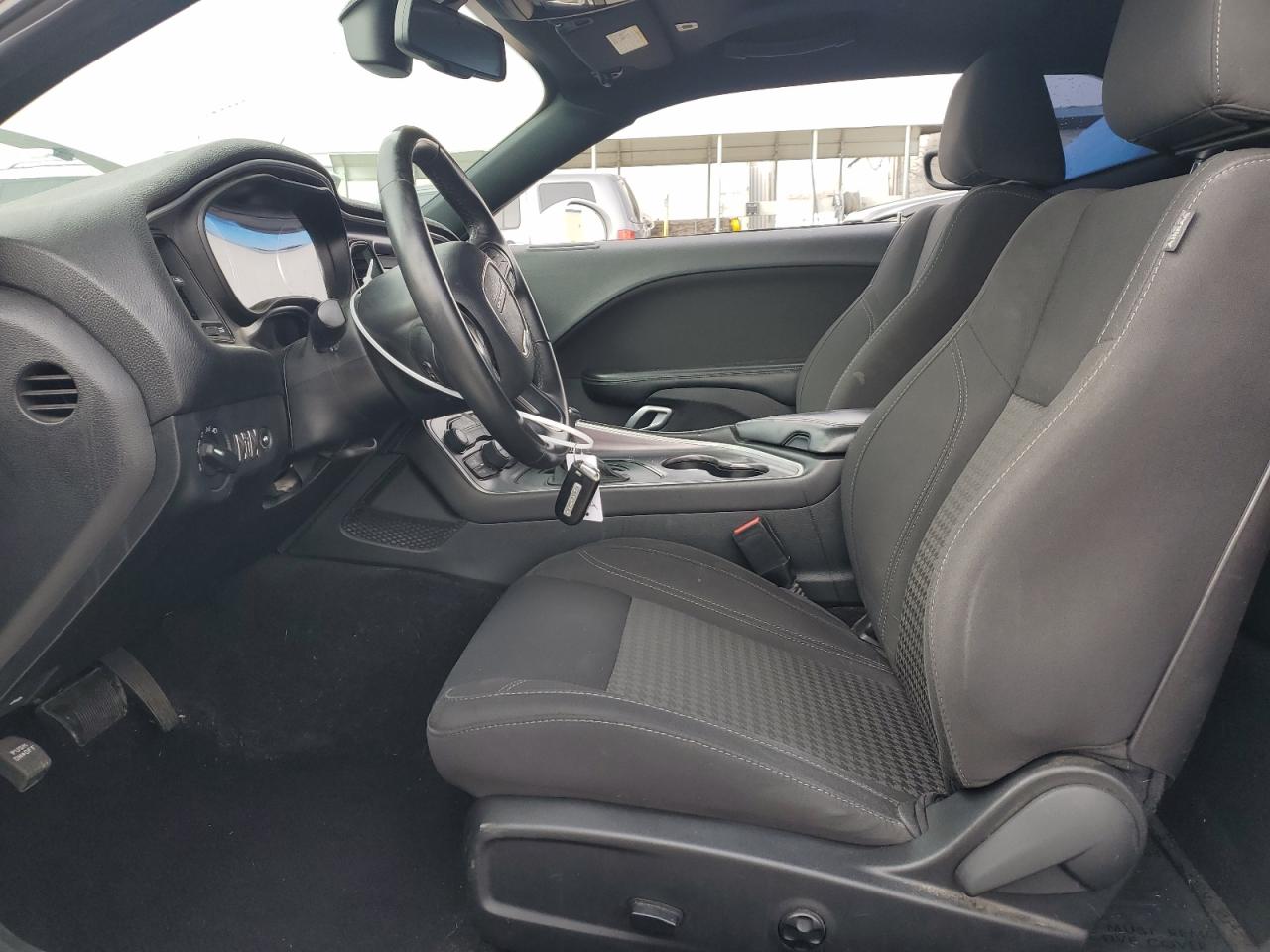 2019 Dodge Challenger - Image 7