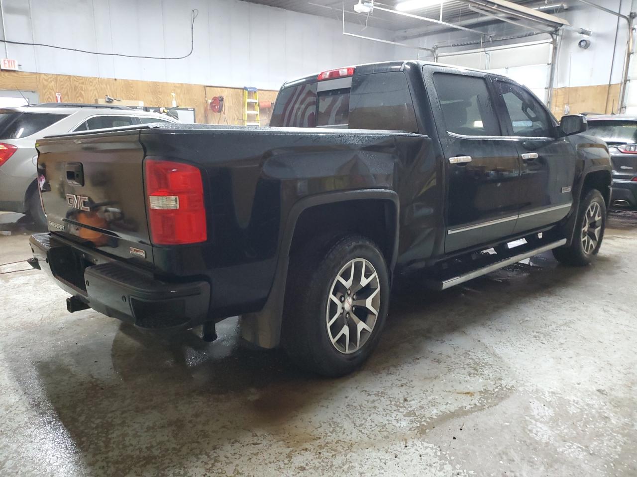 2015 GMC Sierra - Image 3