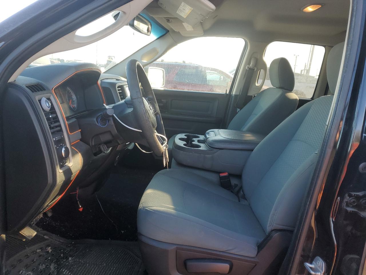 2019 RAM 1500 - Image 7