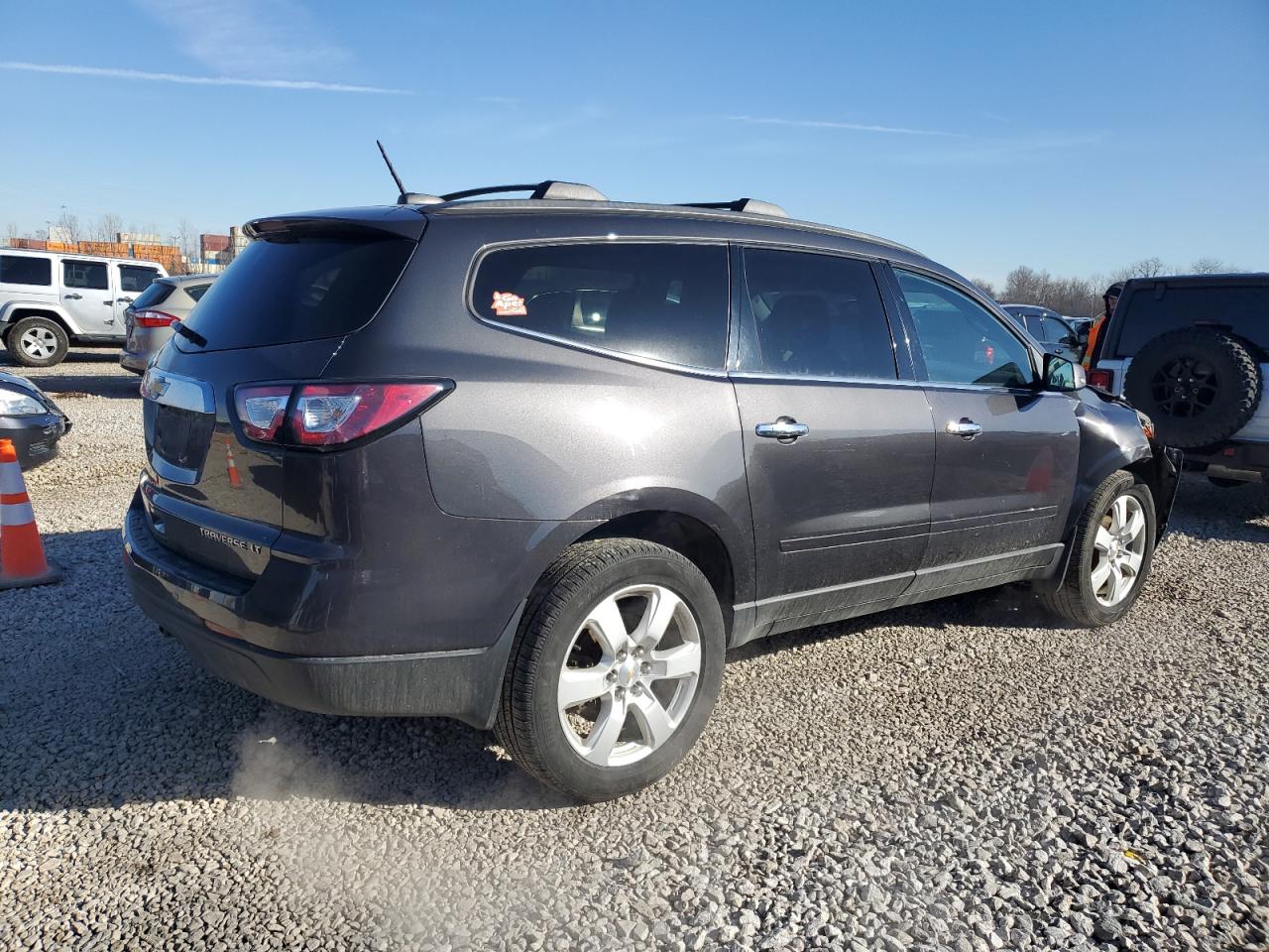 2016 Chevrolet Traverse - Image 3