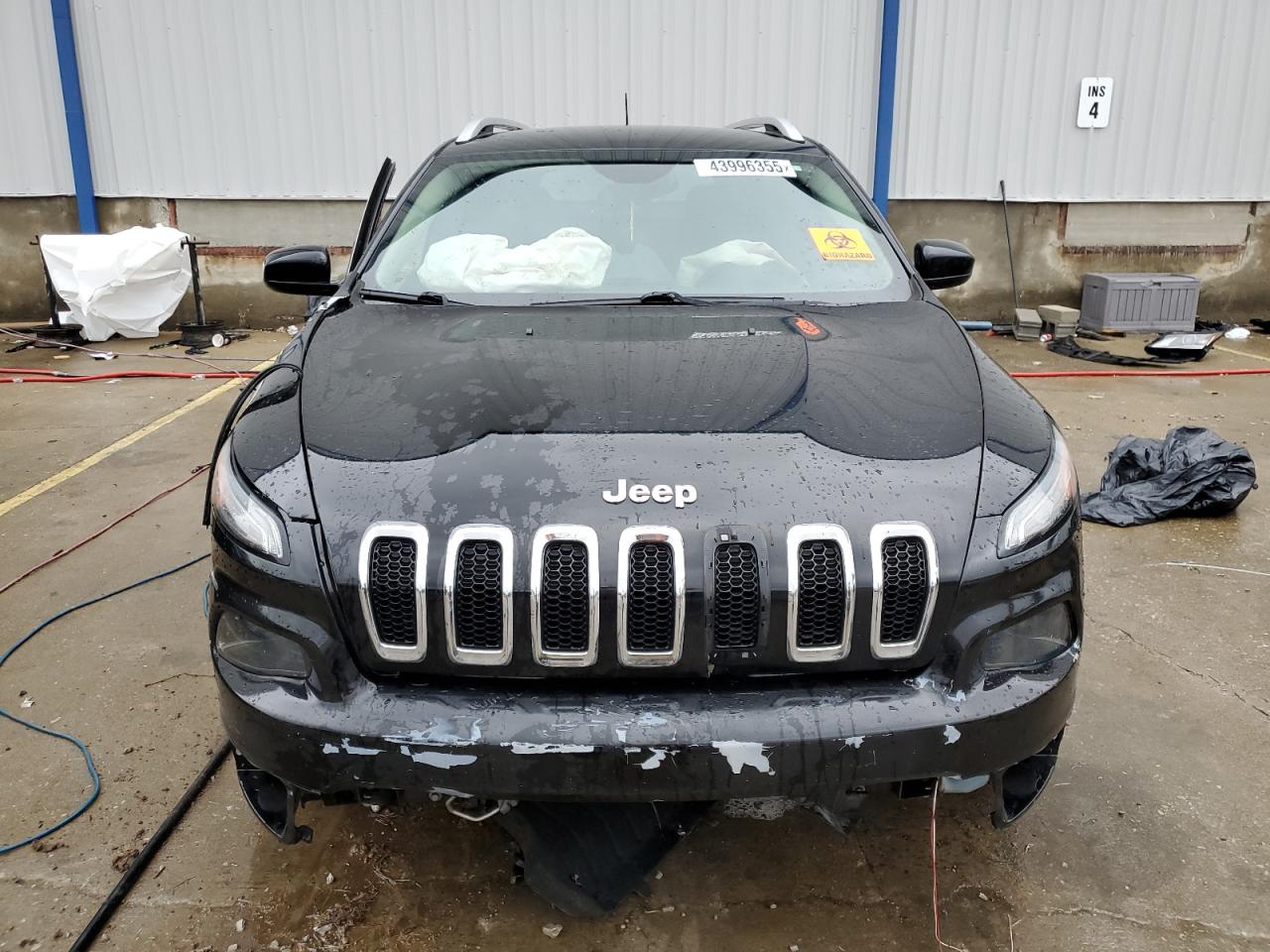 2017 Jeep Grand Cherokee - Image 5