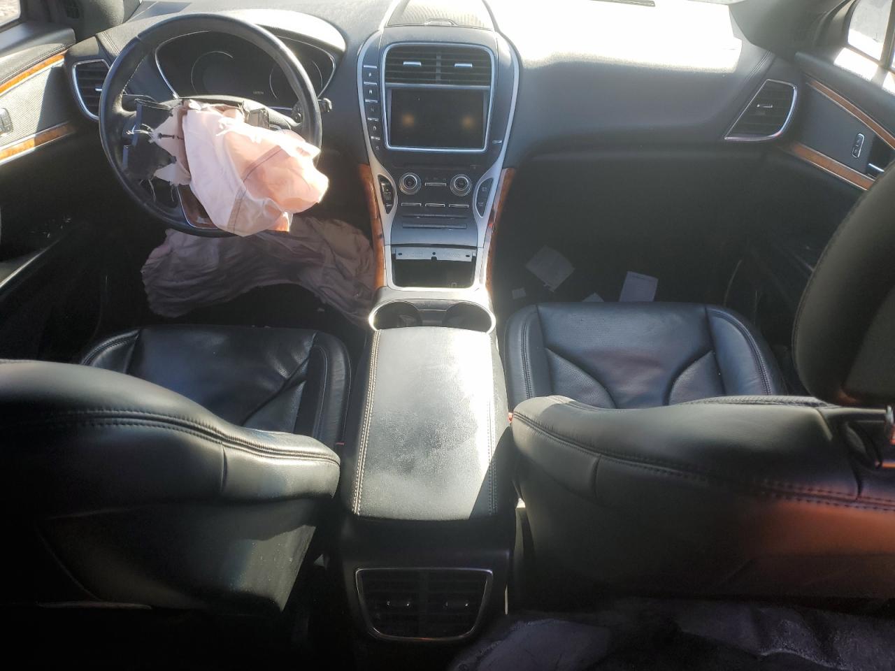 2016 Lincoln MKX - Image 8