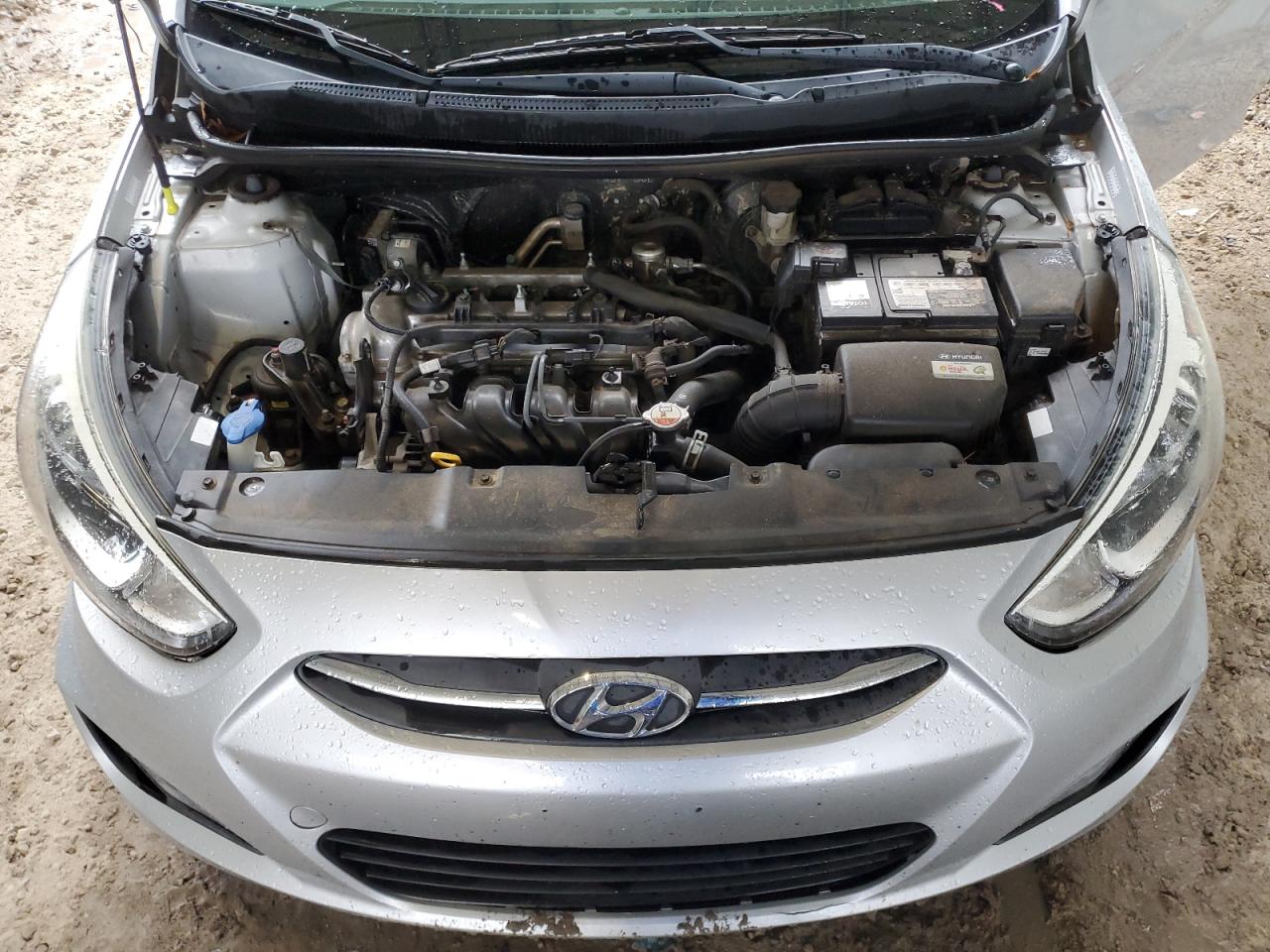 2017 Hyundai Accent - Image 12