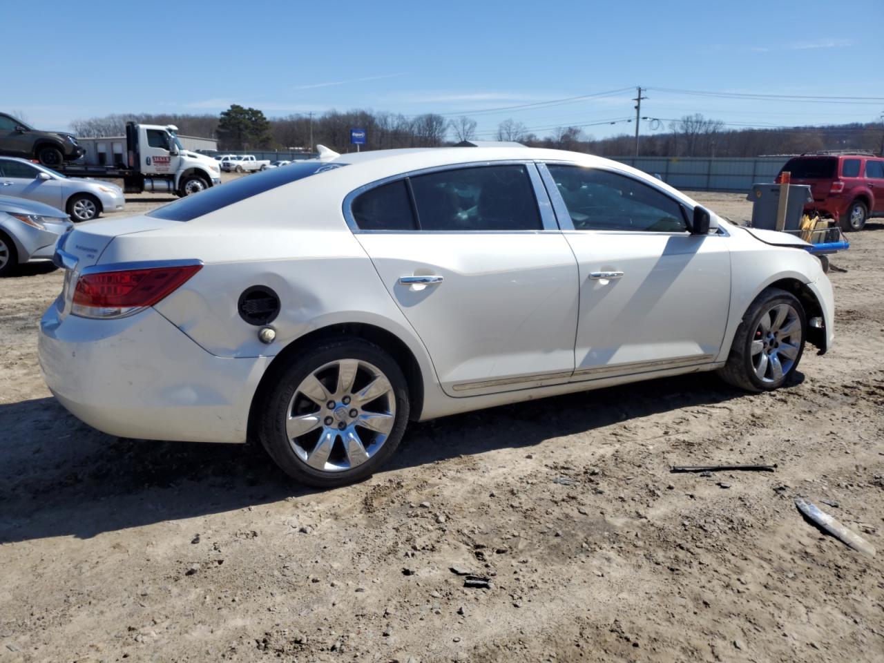 2010 Buick LaCrosse - Image 3