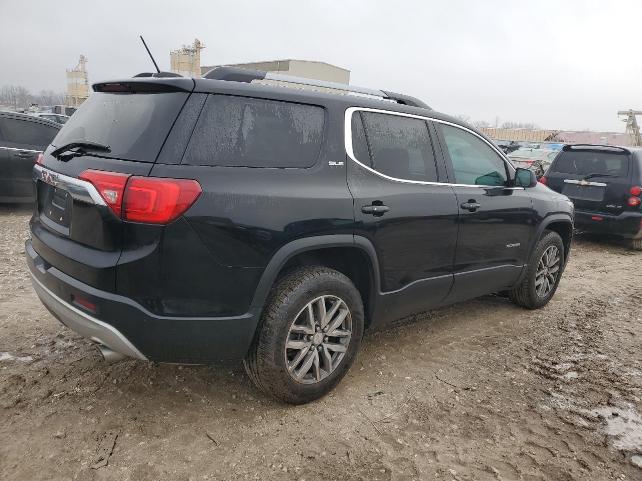 2017 GMC Acadia - Image 3