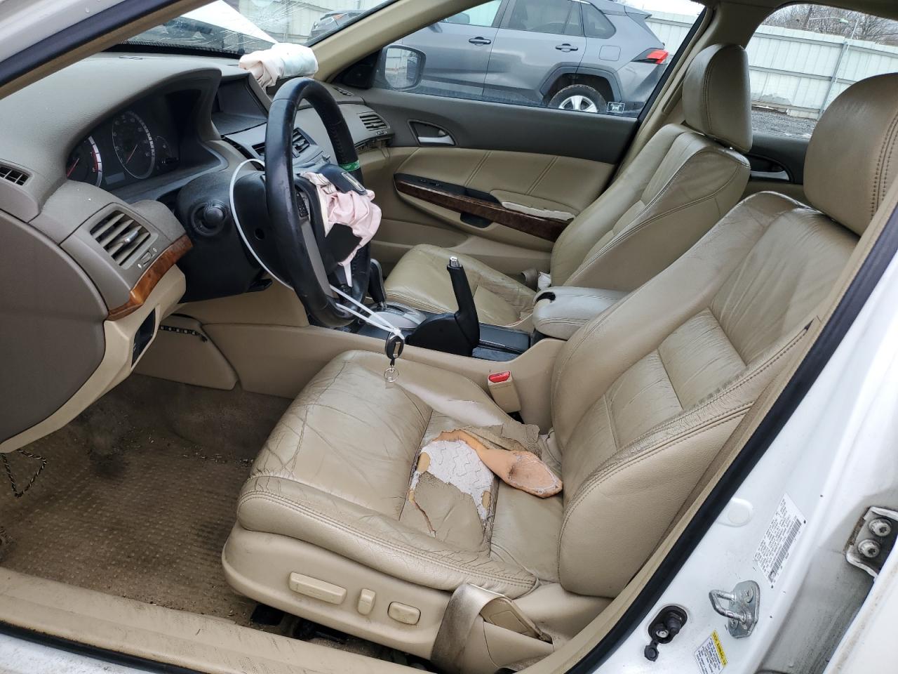 2009 Honda Accord - Image 7