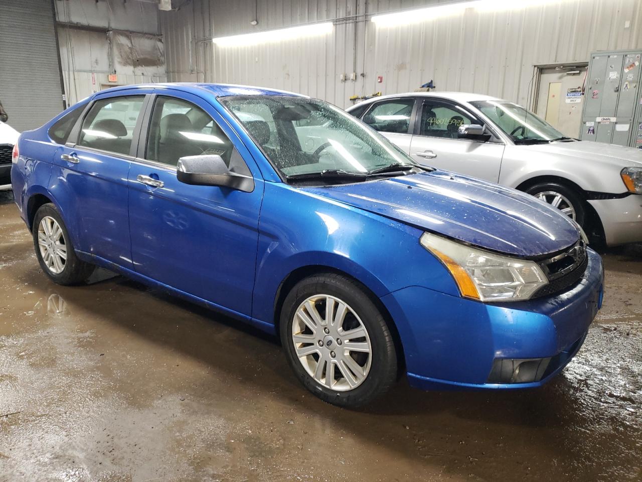 2010 Ford Focus - Image 4