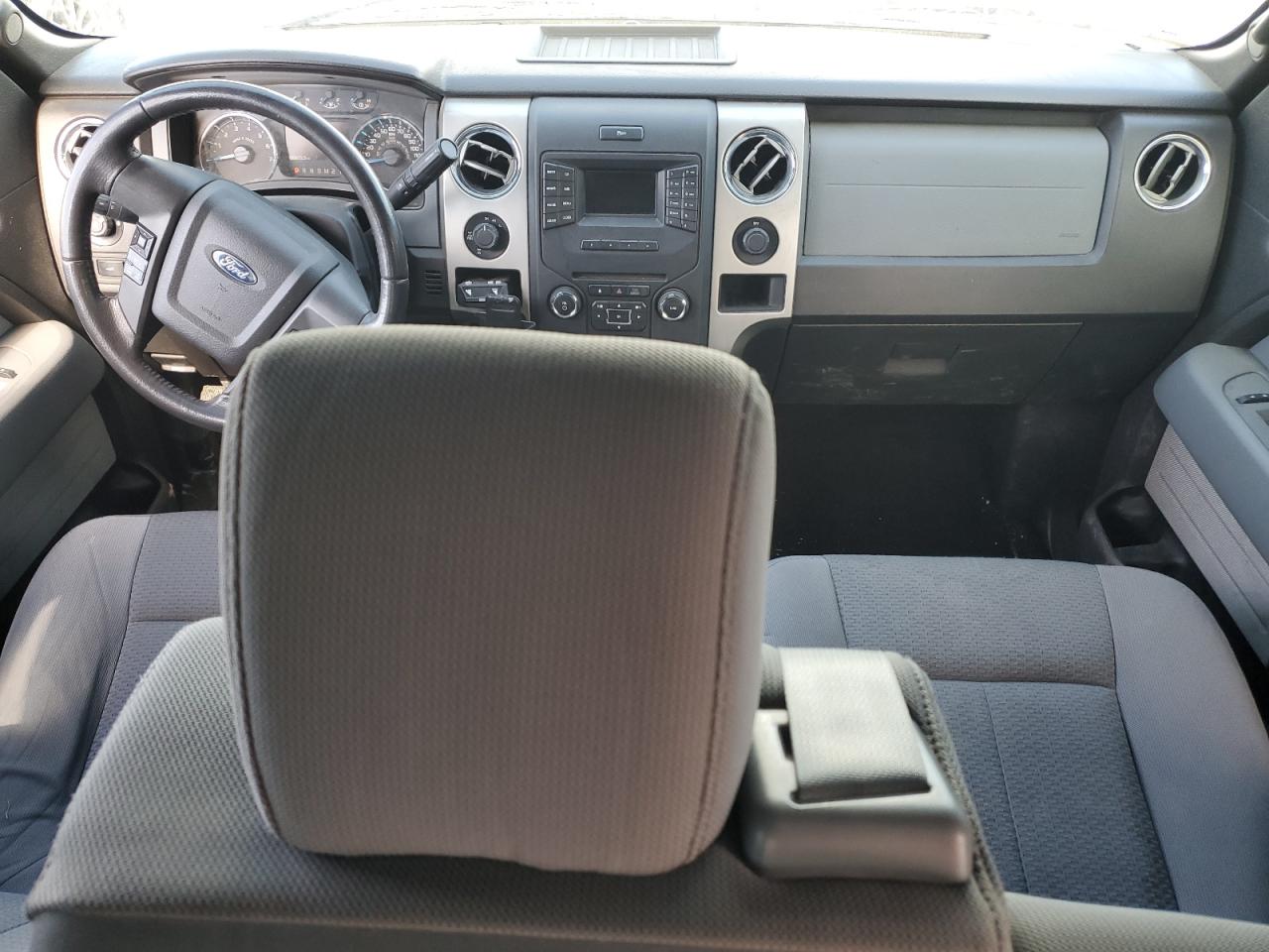2014 Ford F-150 - Image 8