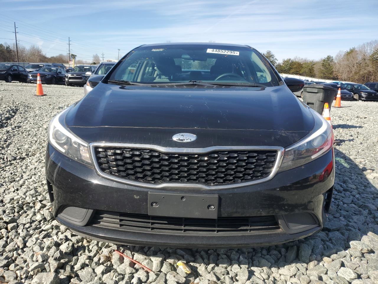 2017 Kia Forte - Image 5