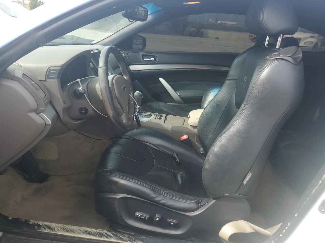 2009 Infiniti G - Image 7