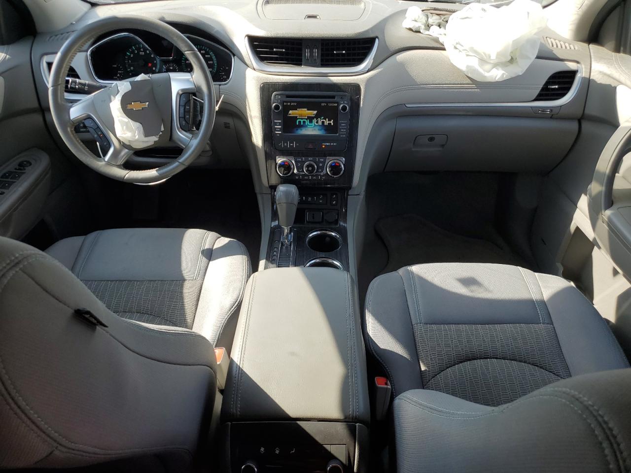 2016 Chevrolet Traverse - Image 8