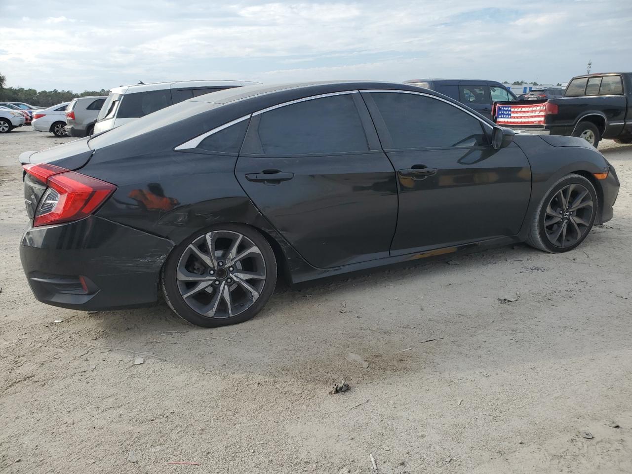 2019 Honda Civic - Image 3