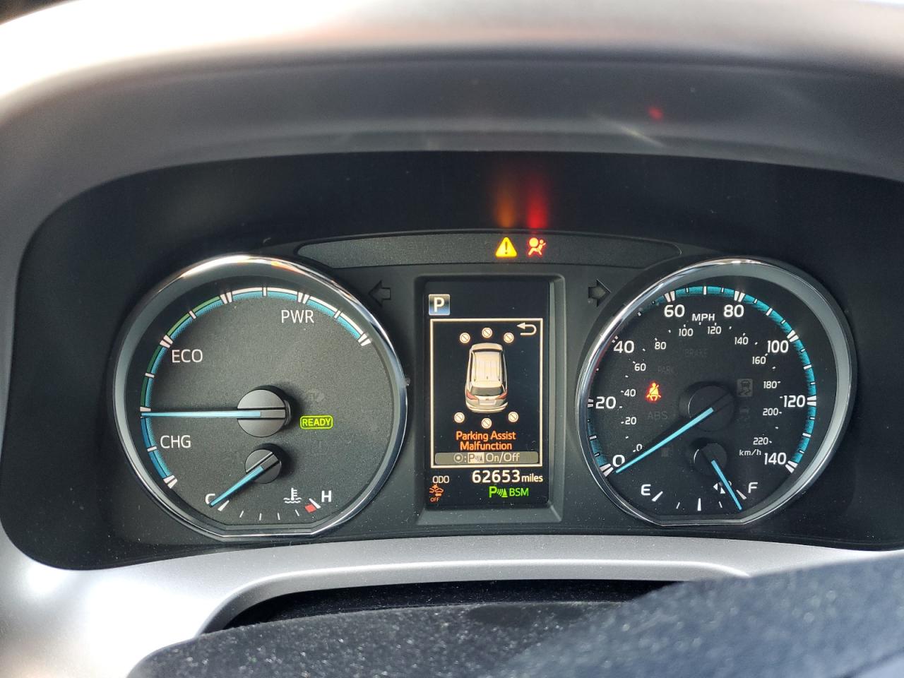 2018 Toyota RAV 4 - Image 9
