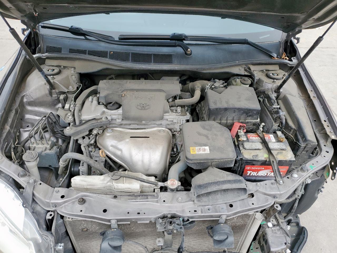 2017 Toyota Camry - Image 11