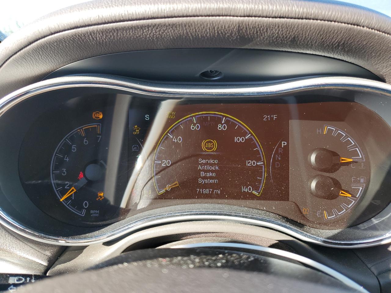 2020 Jeep Grand Cherokee - Image 9