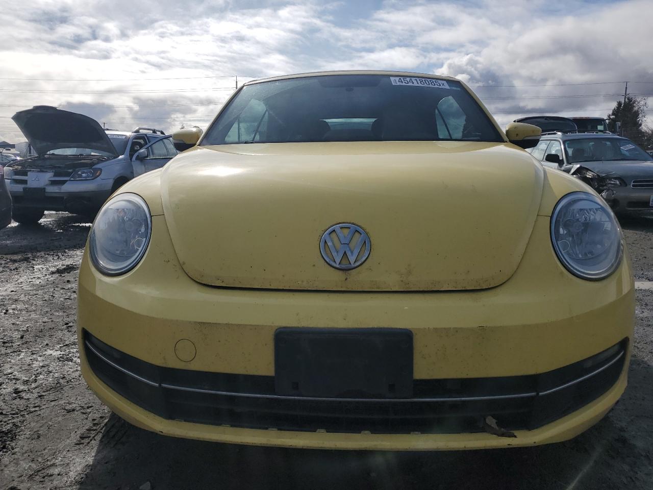 2015 Volkswagen Beetle - Image 5