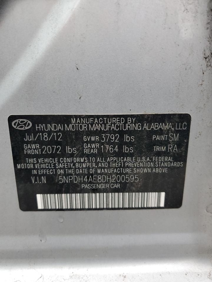 2013 Hyundai Elantra - Image 12