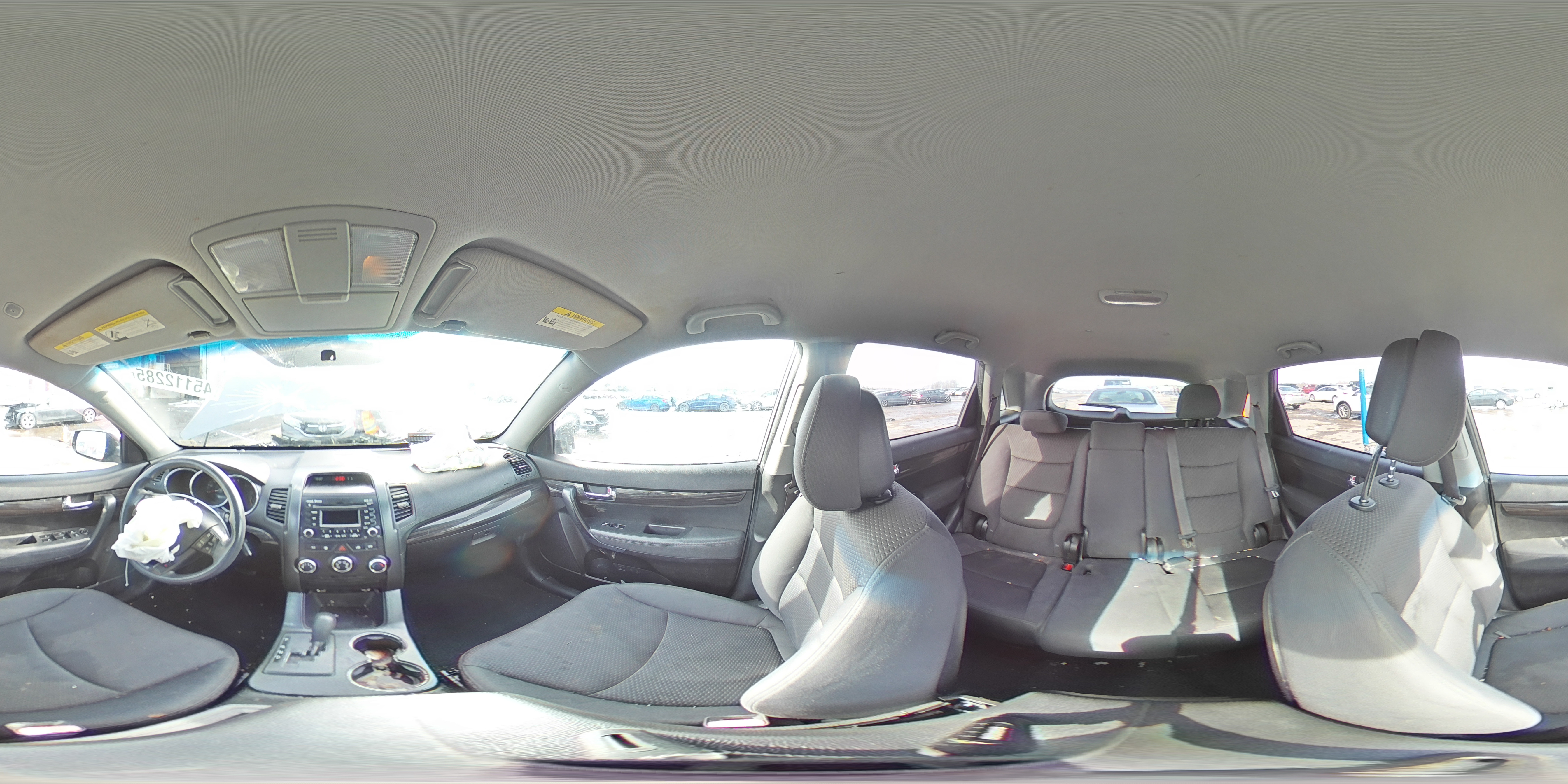 2011 Kia Sorento - Image 14