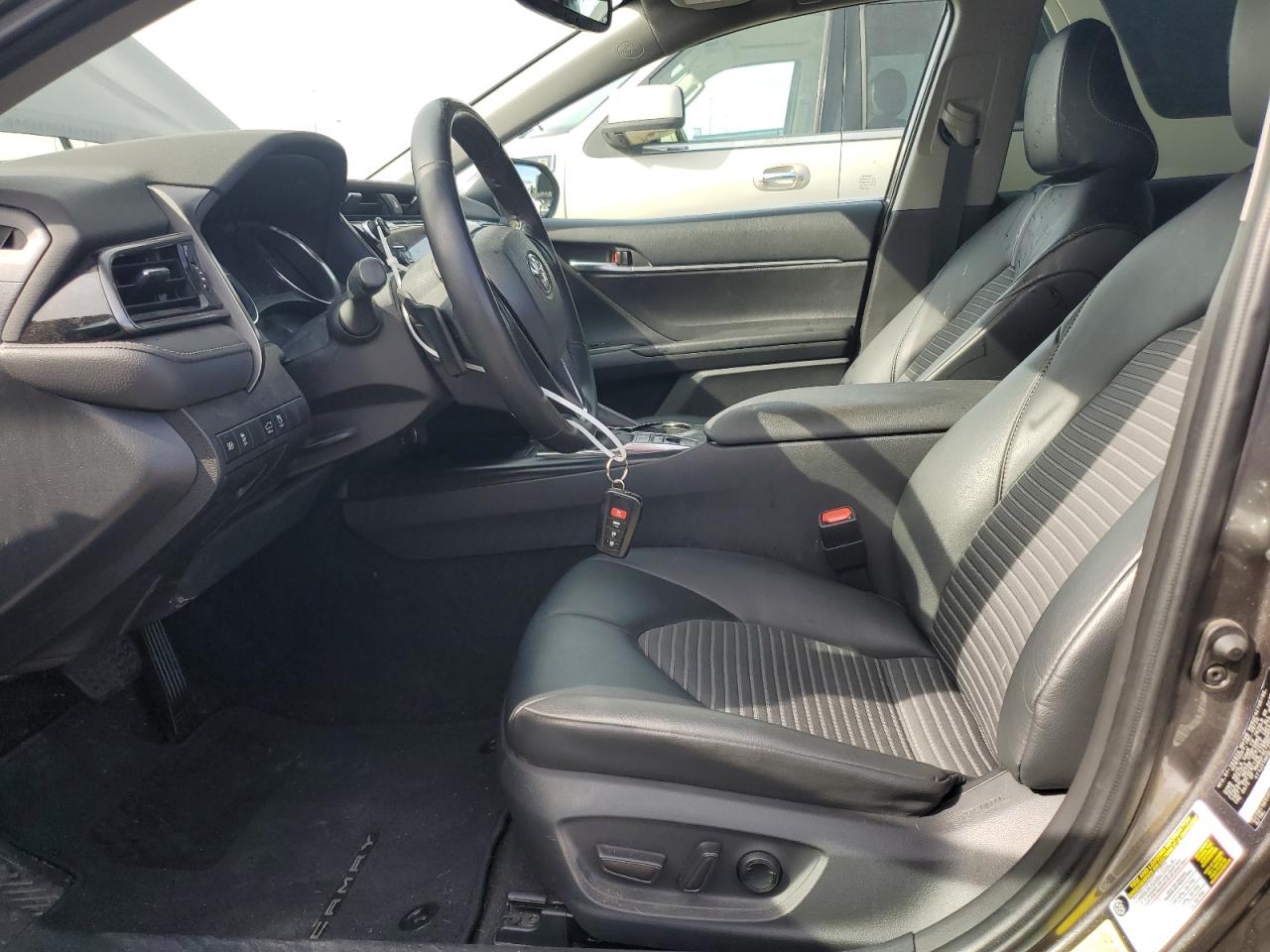 2020 Toyota Camry - Image 7