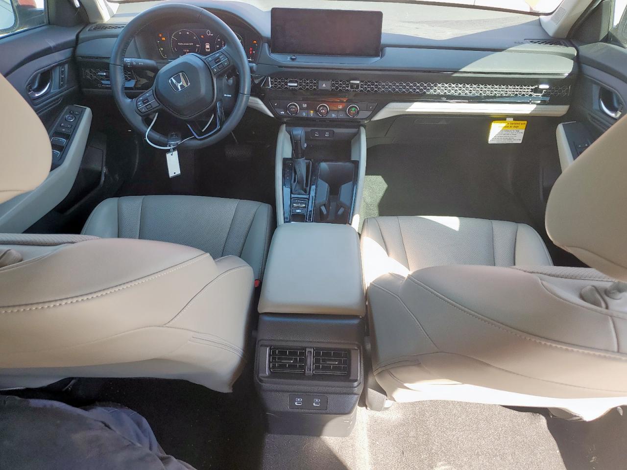 2024 Honda Accord - Image 8