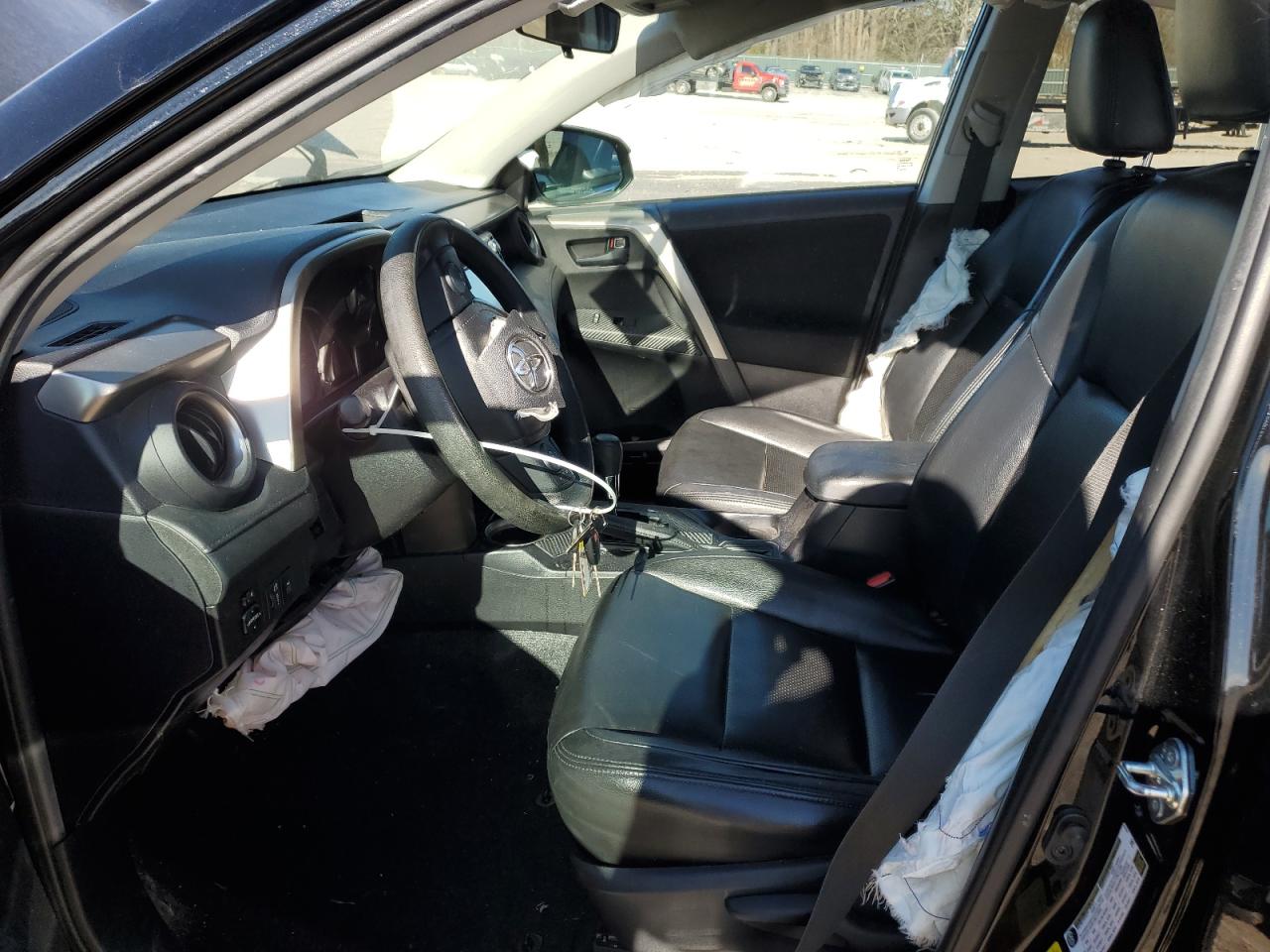 2015 Toyota RAV 4 - Image 7