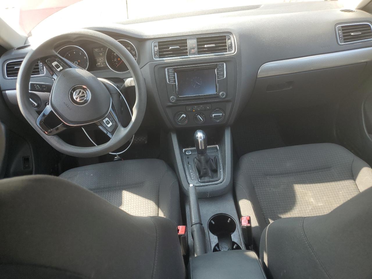 2016 Volkswagen Jetta - Image 8