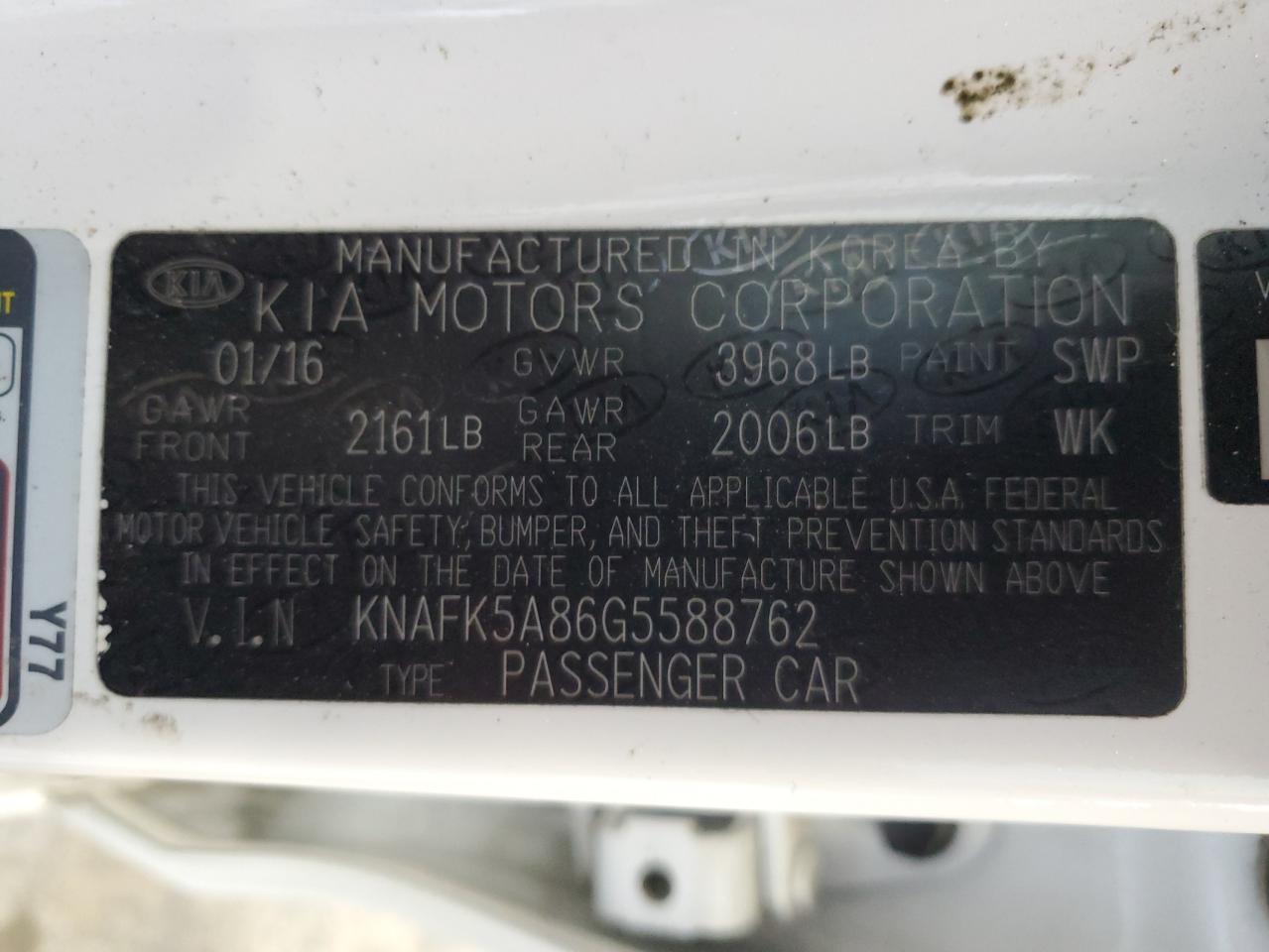 2016 Kia Forte - Image 12