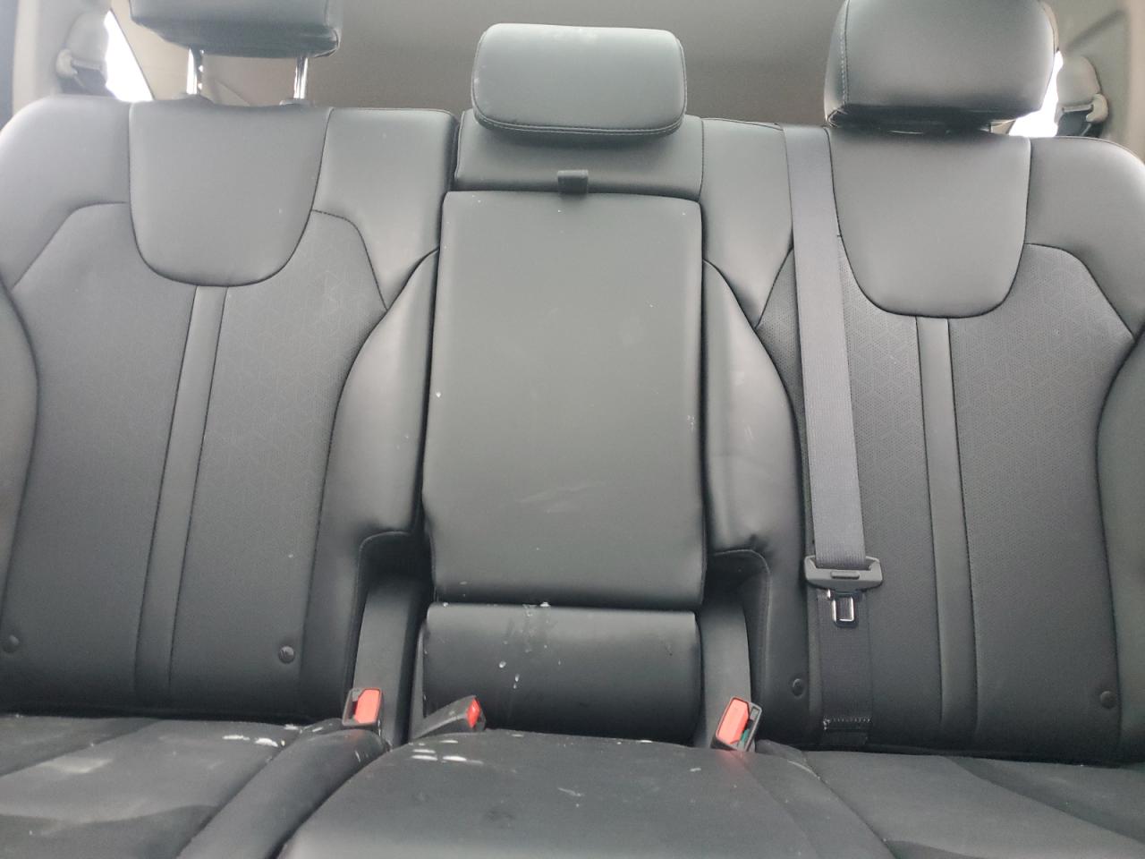 2021 Kia Sorento - Image 10
