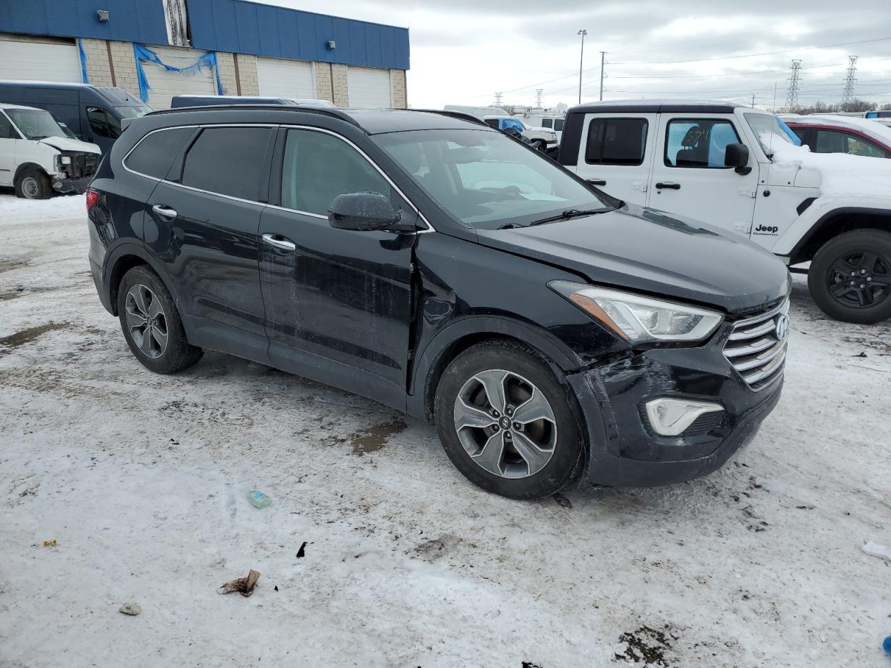2015 Hyundai Santa Fe - Image 4