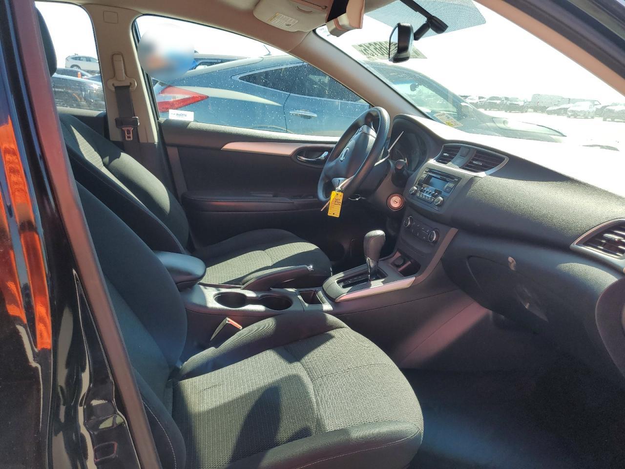 2017 Nissan Sentra - Image 7