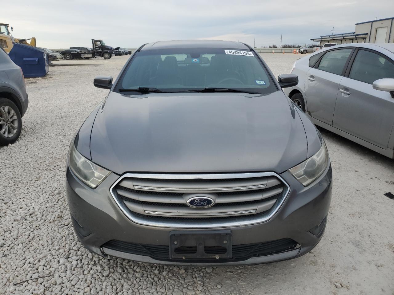 2014 Ford Taurus - Image 5