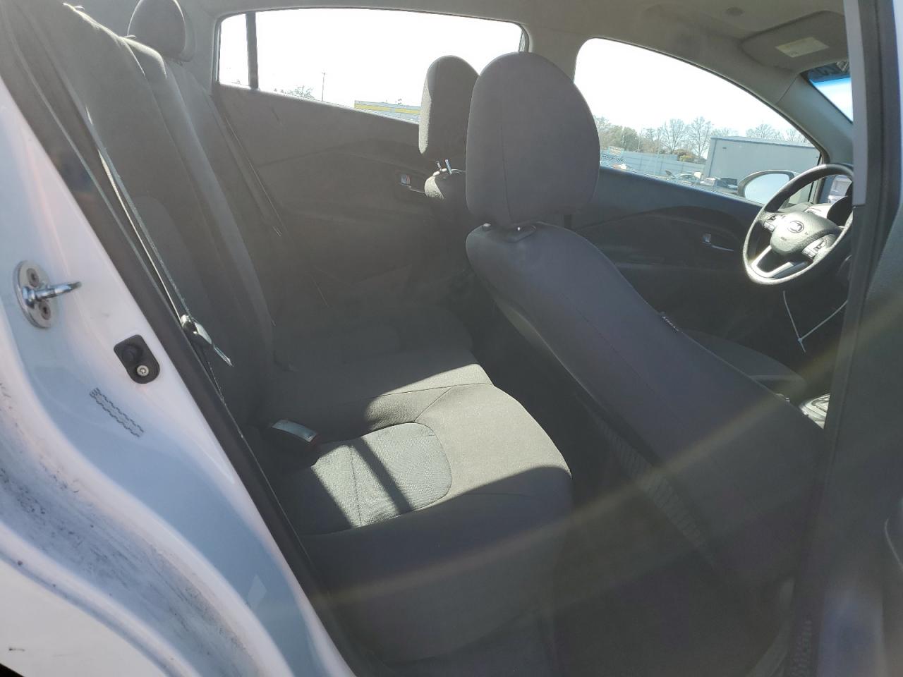 2016 Kia Rio - Image 11