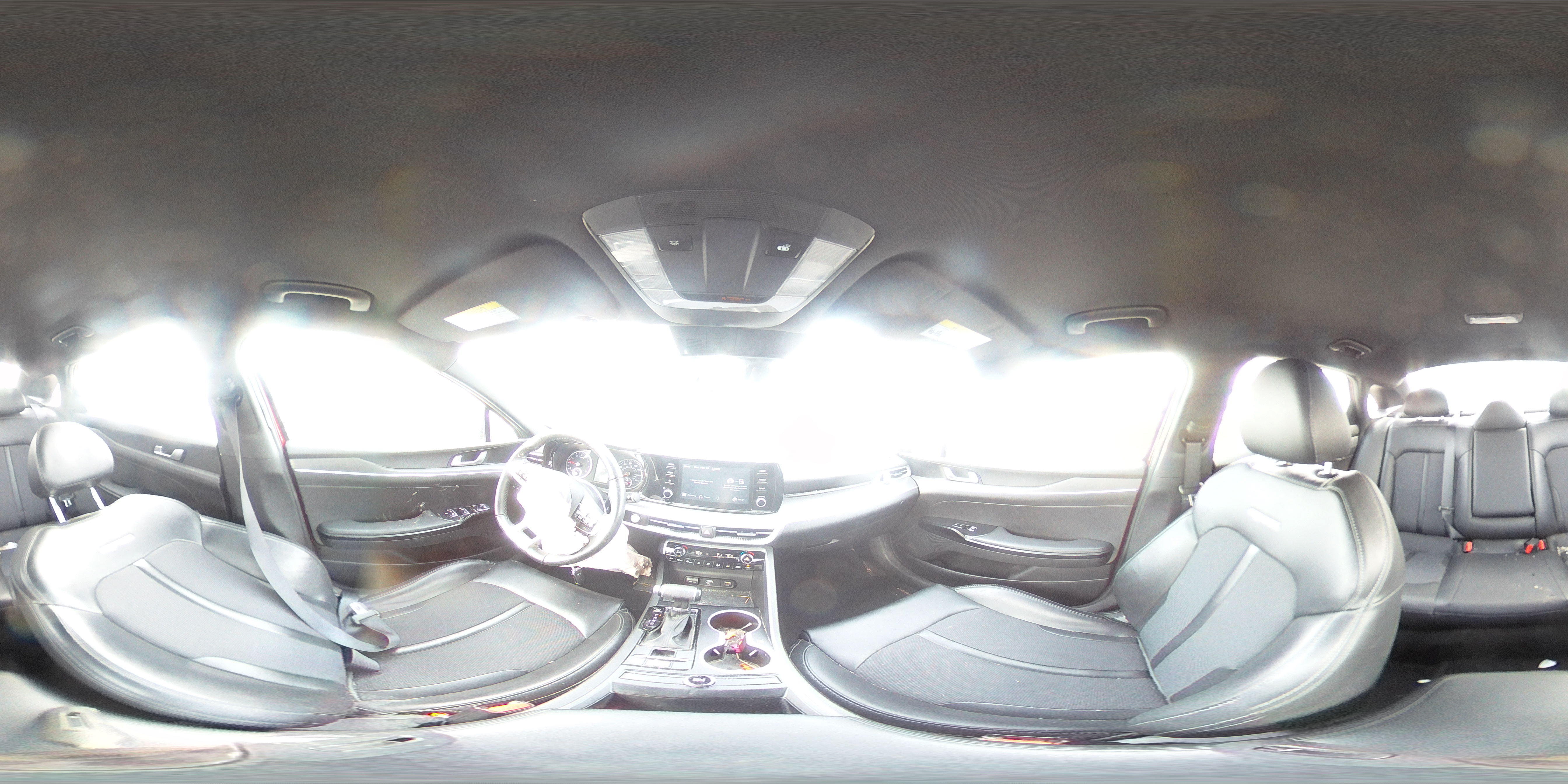 2021 Kia K5 - Image 12