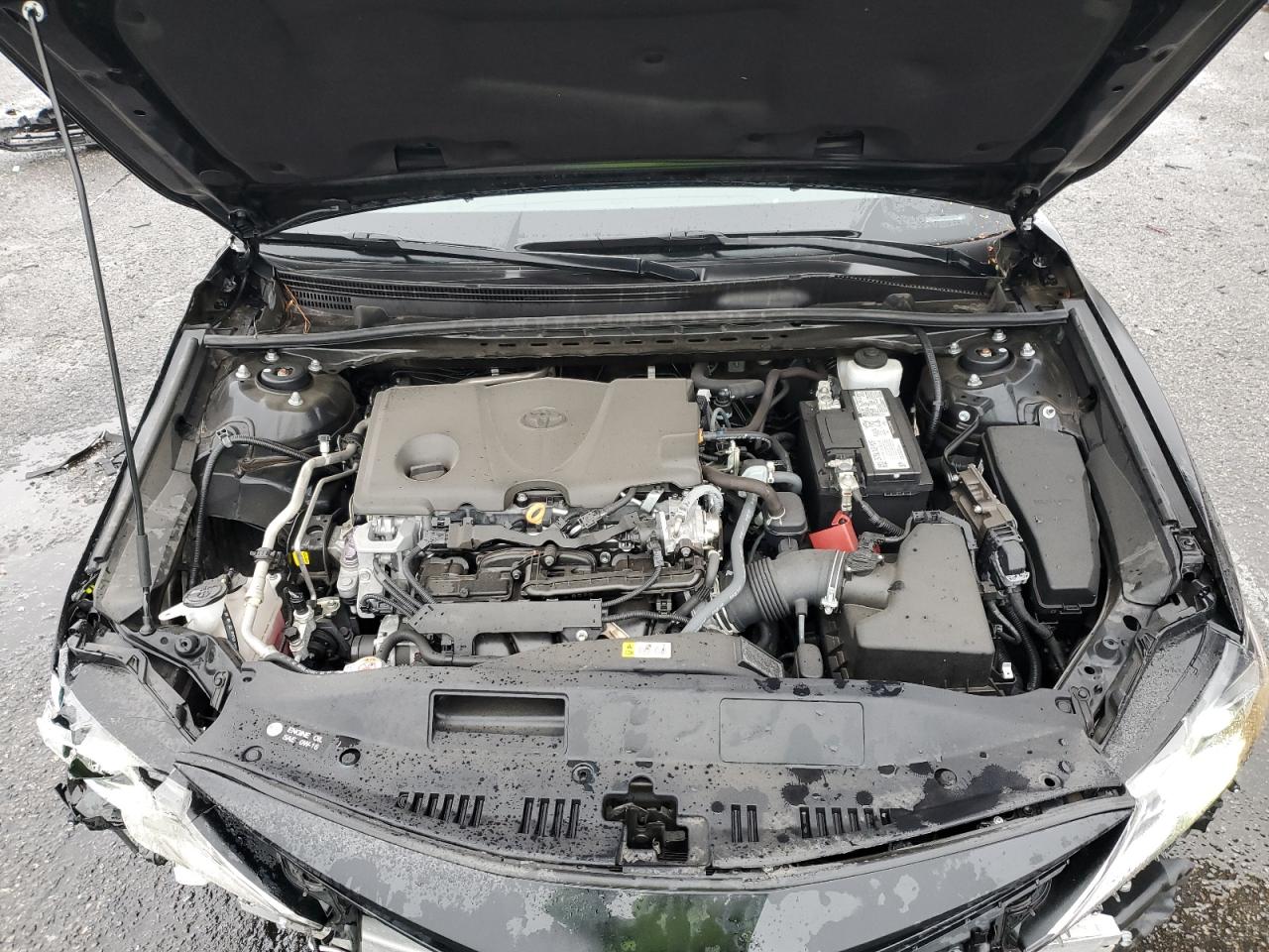 2023 Toyota Camry - Image 11