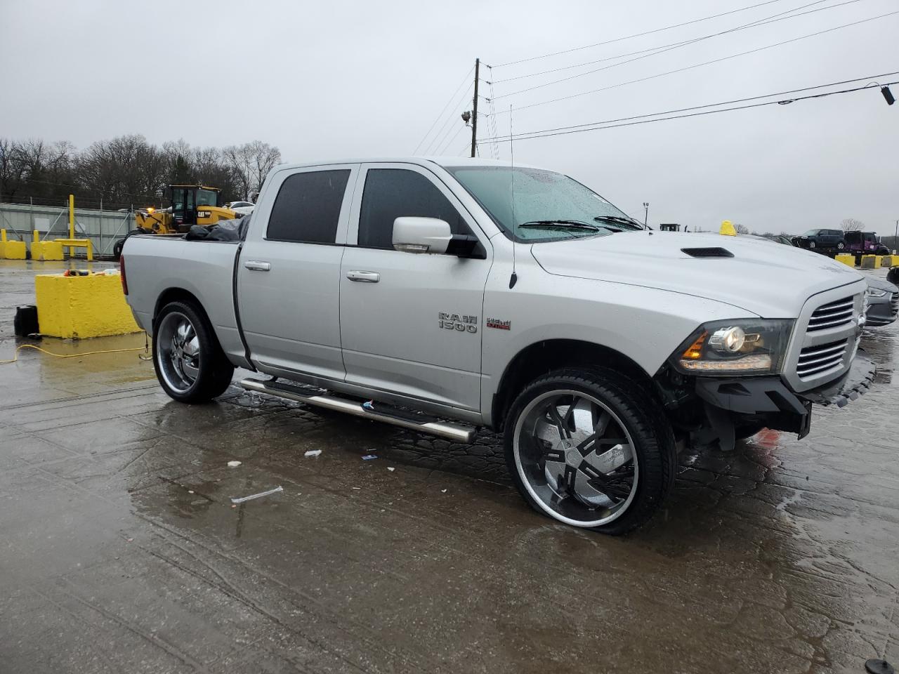 2014 RAM 1500 - Image 4