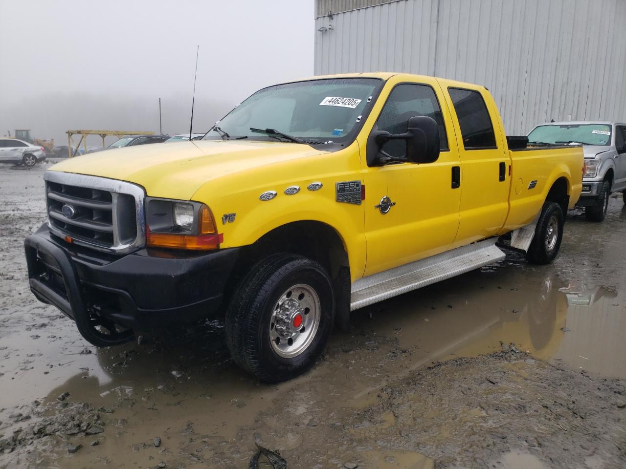2001 Ford F350 - Image 1