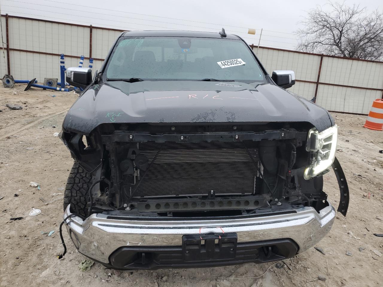 2021 GMC Sierra - Image 5