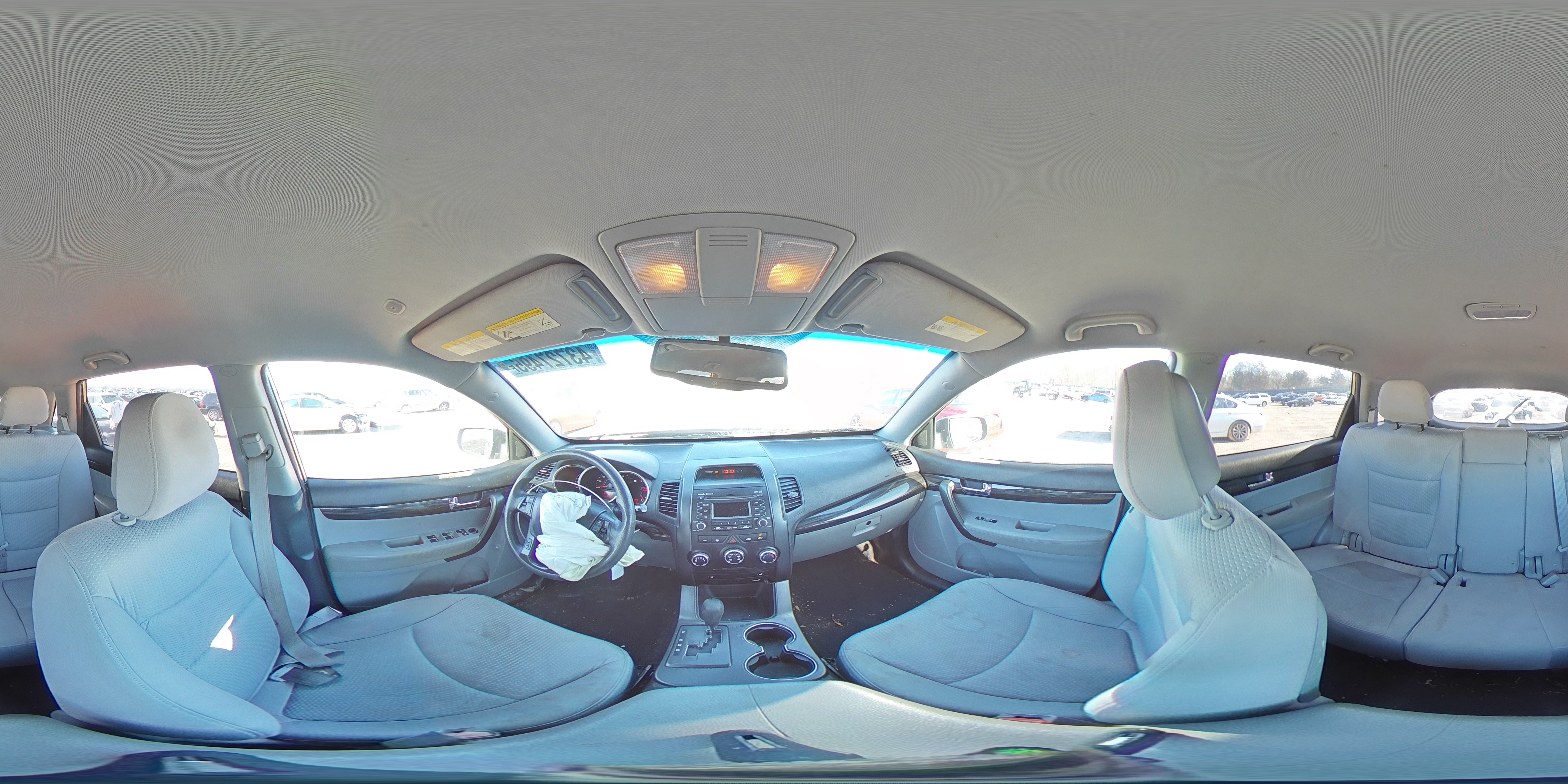 2011 Kia Sorento - Image 14