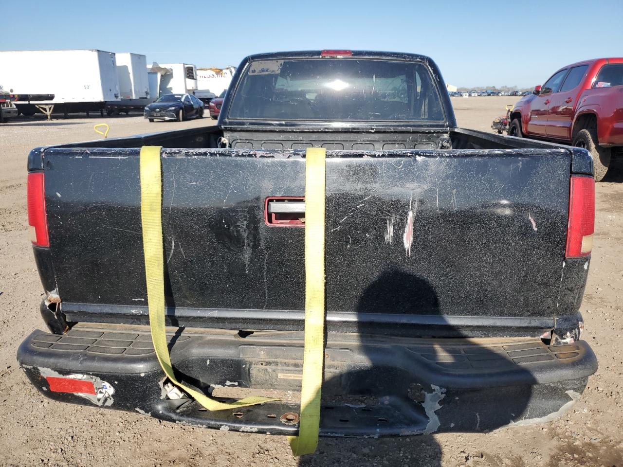 1994 Chevrolet S-10 Pickup - Image 6