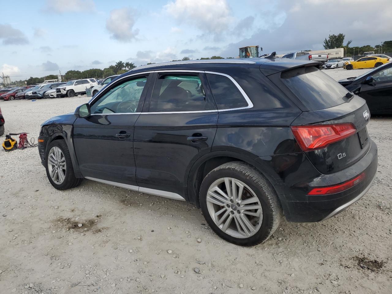 2020 Audi Q5 - Image 2