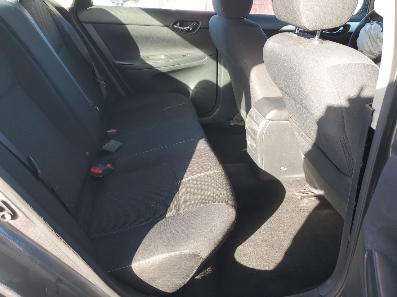 2016 Nissan Sentra - Image 10