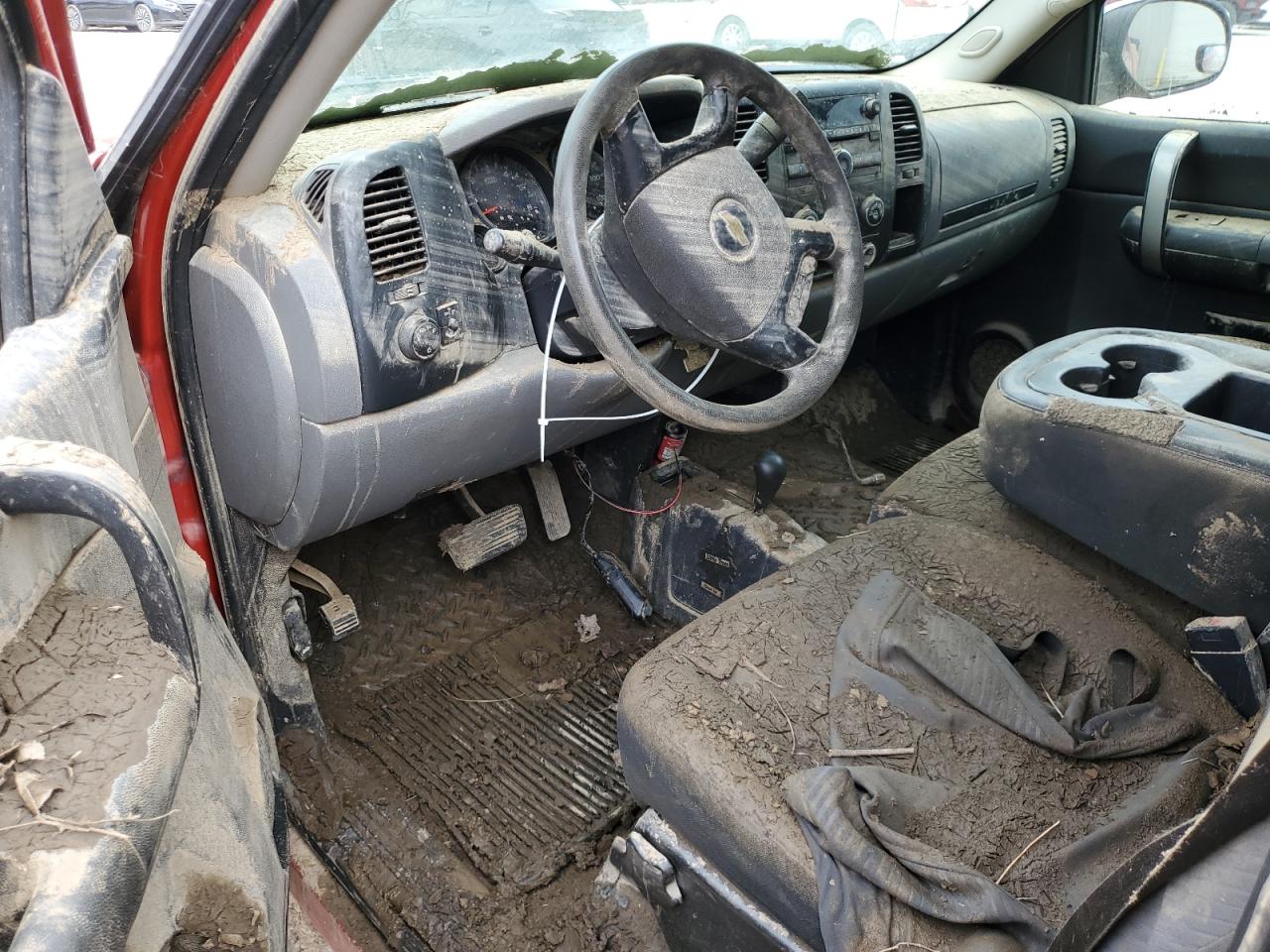 2009 Chevrolet Silverado - Image 8