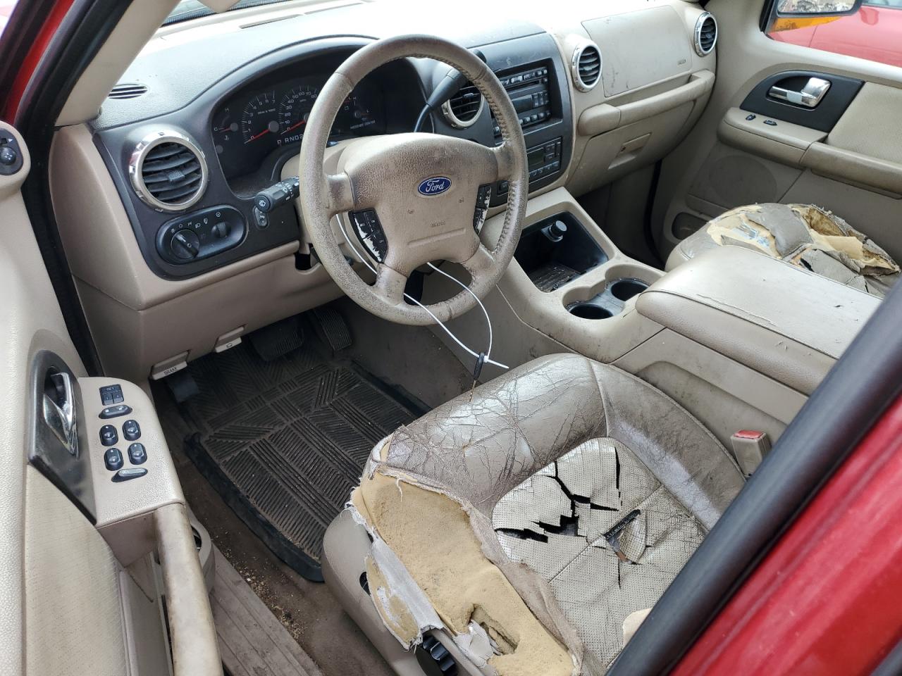 2004 Ford Expedition - Image 8