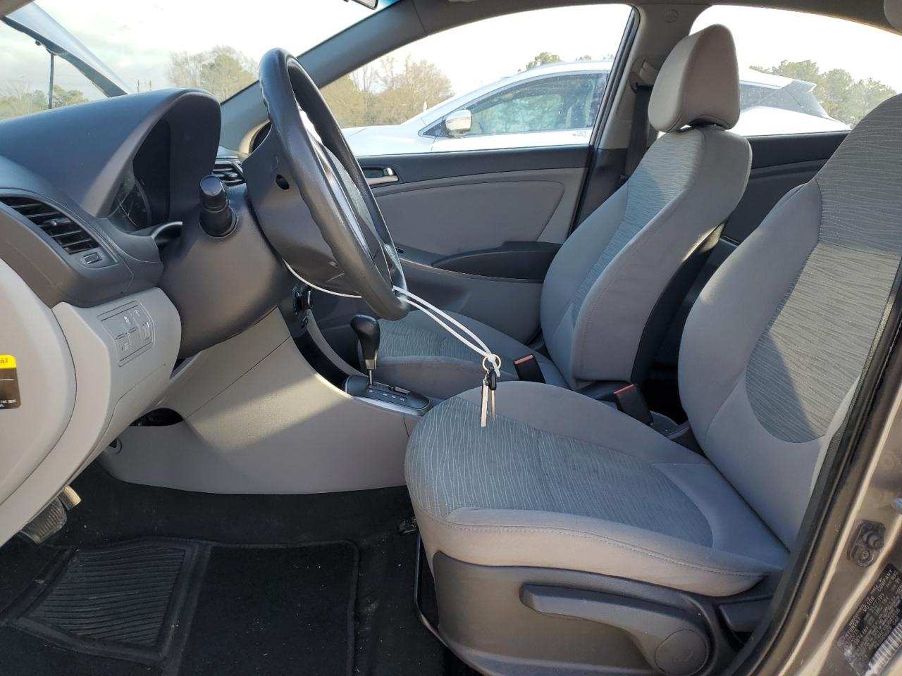 2016 Hyundai Accent - Image 7